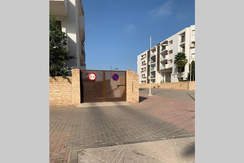 Appartement De Haut Standing En Residence Agadir Buitenkant foto